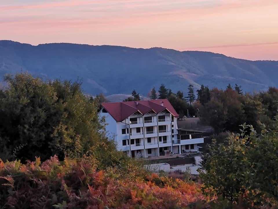 Вечер край Жар
